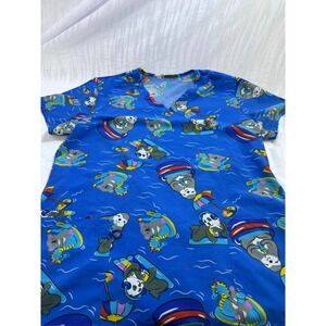 GT Performance Women Blue Koala Panda Pool Float Scrub Top V-Neck Large